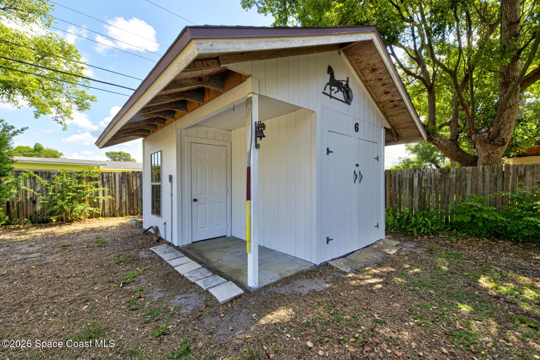 Photo of 990 Hibiscus Street