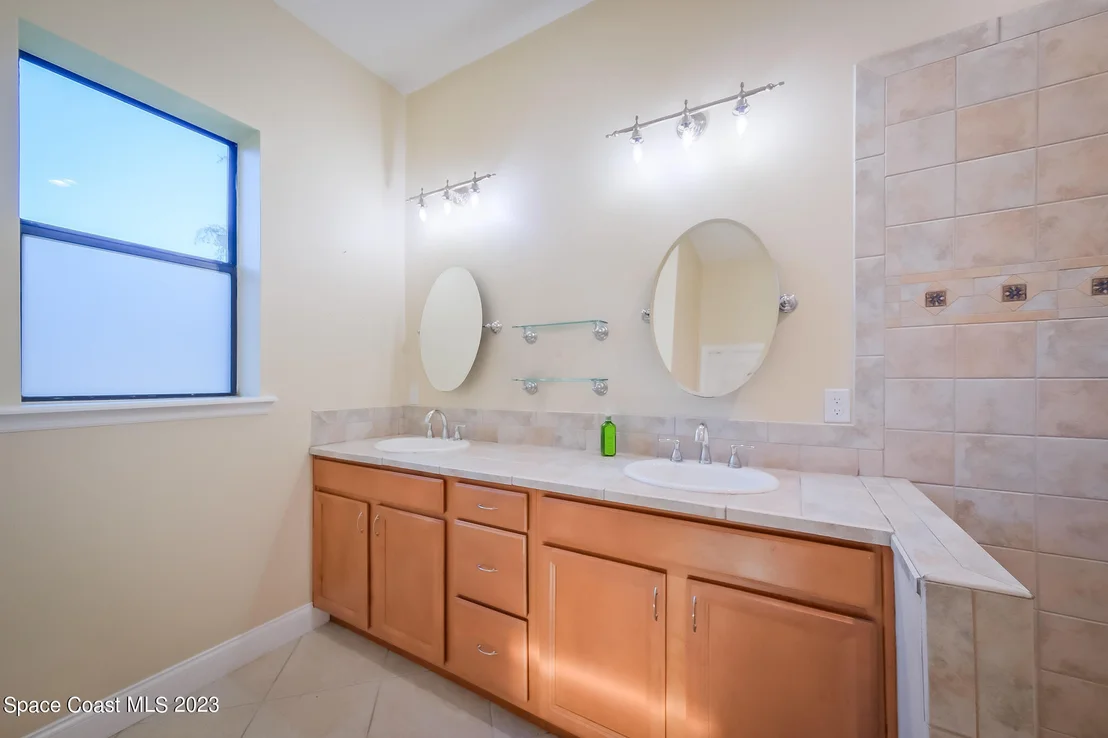 Photo of 109 Palm Circle
