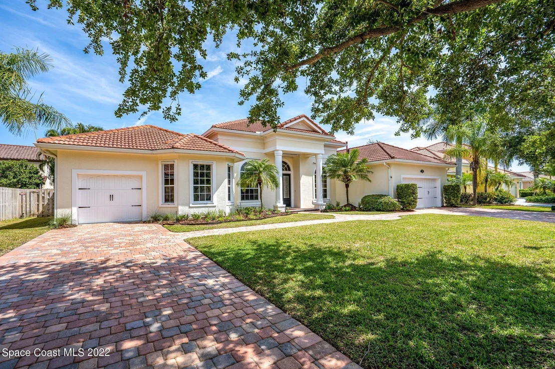 Photo of 356 Southampton Drive