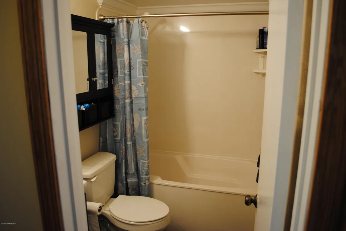 Photo of 1557 Spruce Road