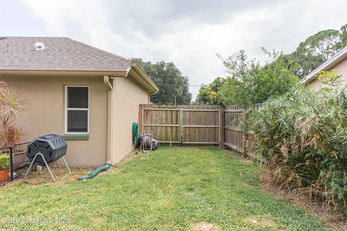Photo of 5855 Granite Lane