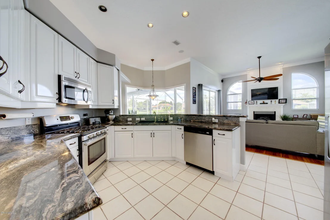 Photo of 1007 Heatherwood Way