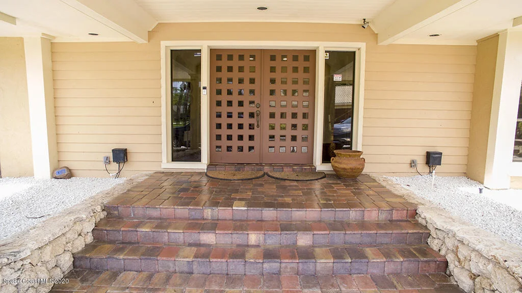Photo of 643 Doral Lane