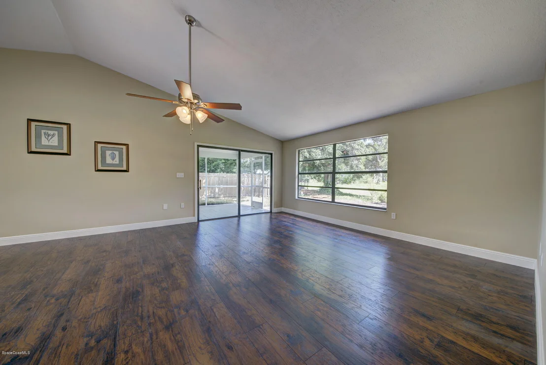 Photo of 839 Southern Pine