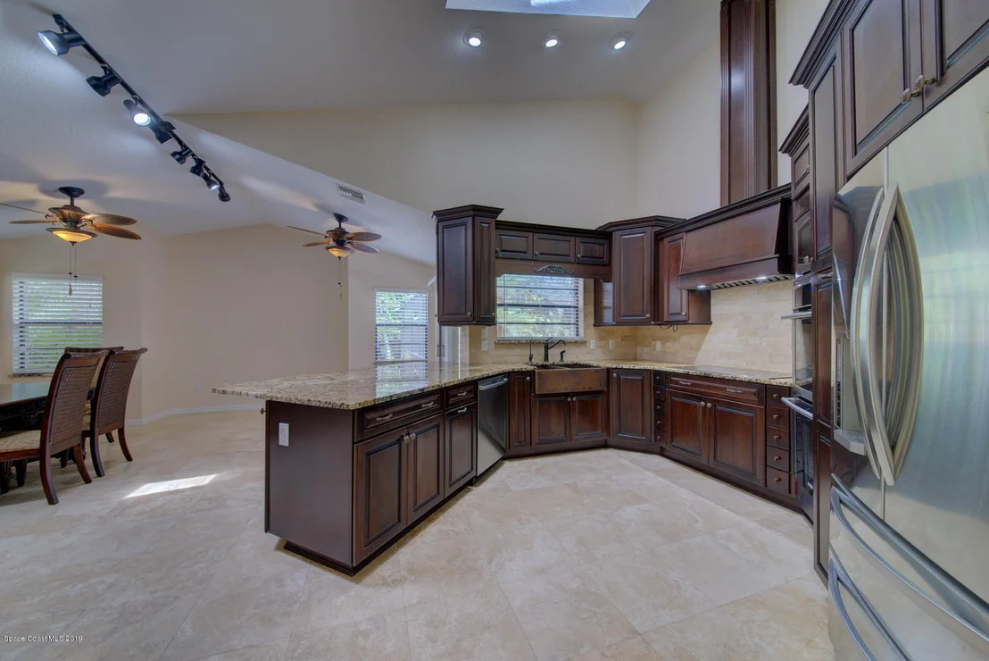 Photo of 3780 Ponderosa Road