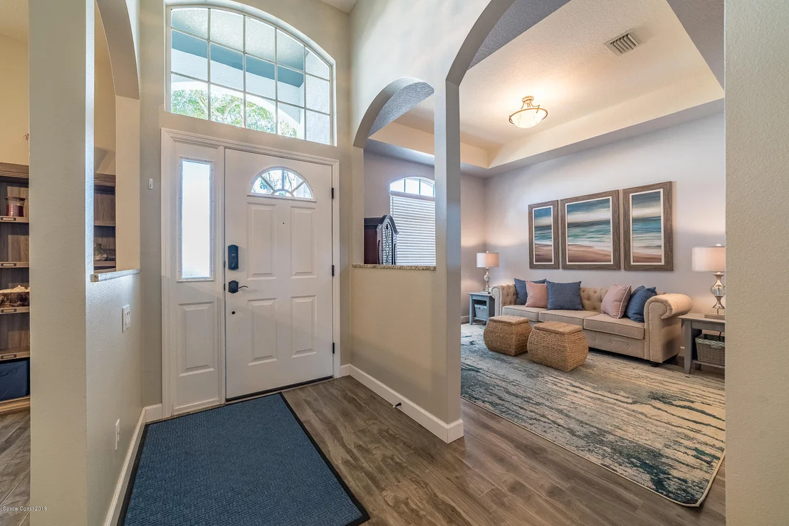 Photo of 2811 Englewood Drive