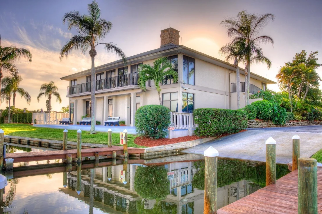 Photo of 280 Lanternback Island Drive