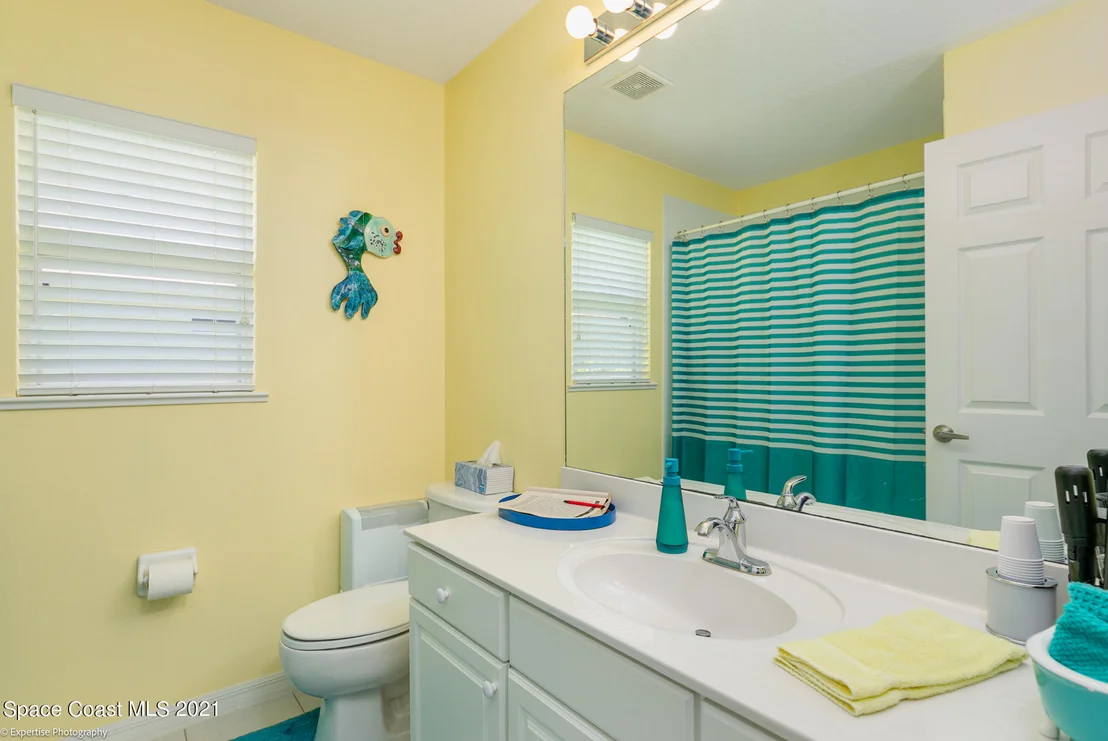 Photo of 829 Tavernier Circle NE