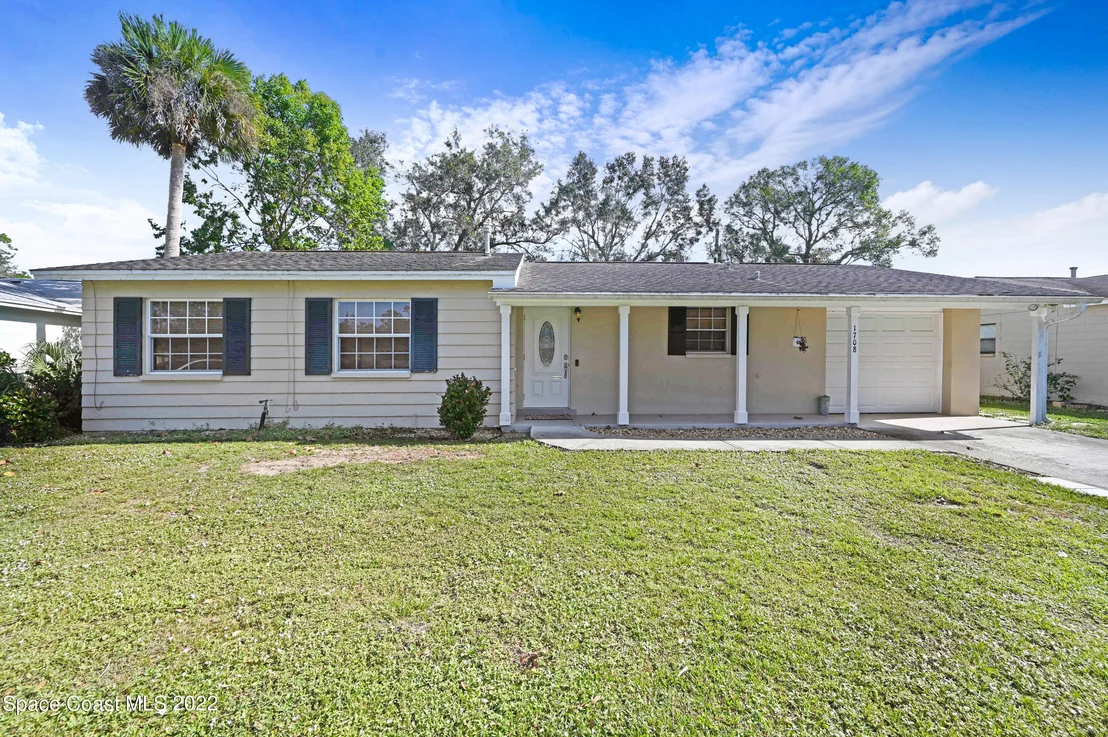Photo of 1708 Fenway Circle