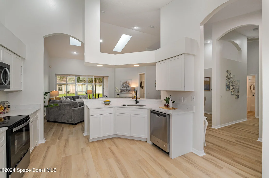 Photo of 511 Shell Cove Drive