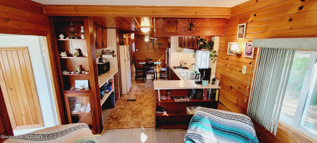 Photo of 6974 Ash Drive
