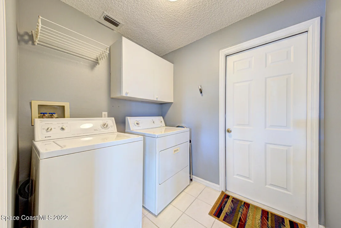Photo of 1241 Winding Meadows Road