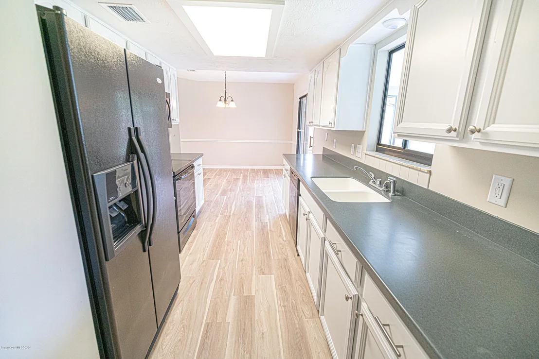 Photo of 2520 Umbrella Tree Drive