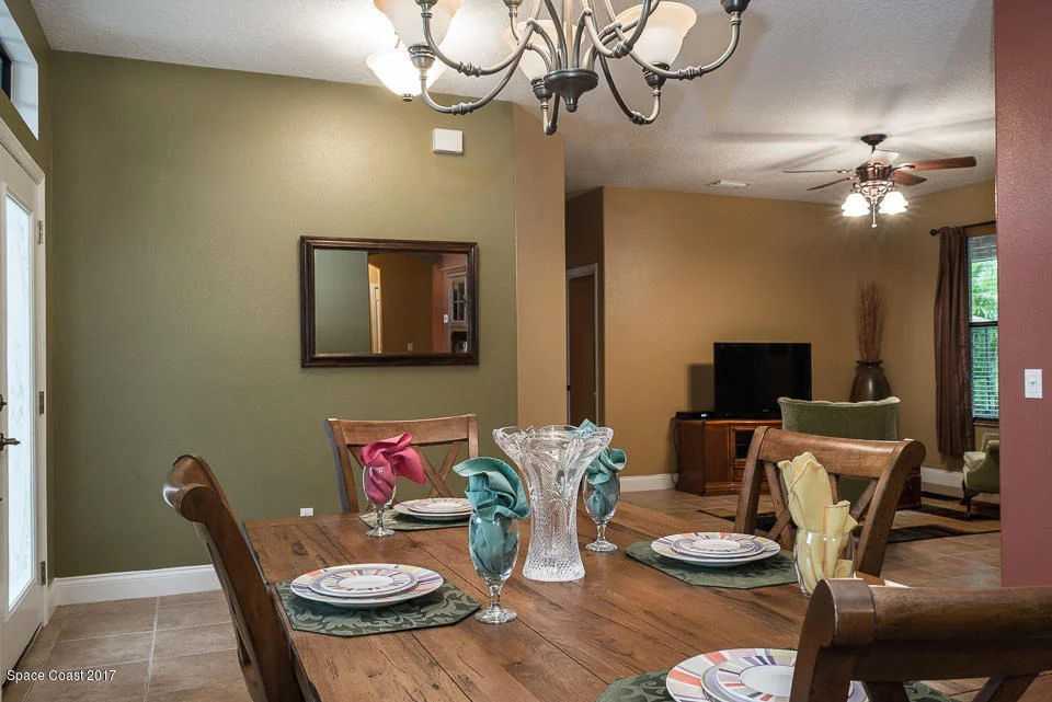 Photo of 5015 Timber Lane Drive