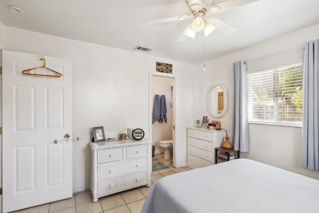 Photo of 2591 King Richard Road