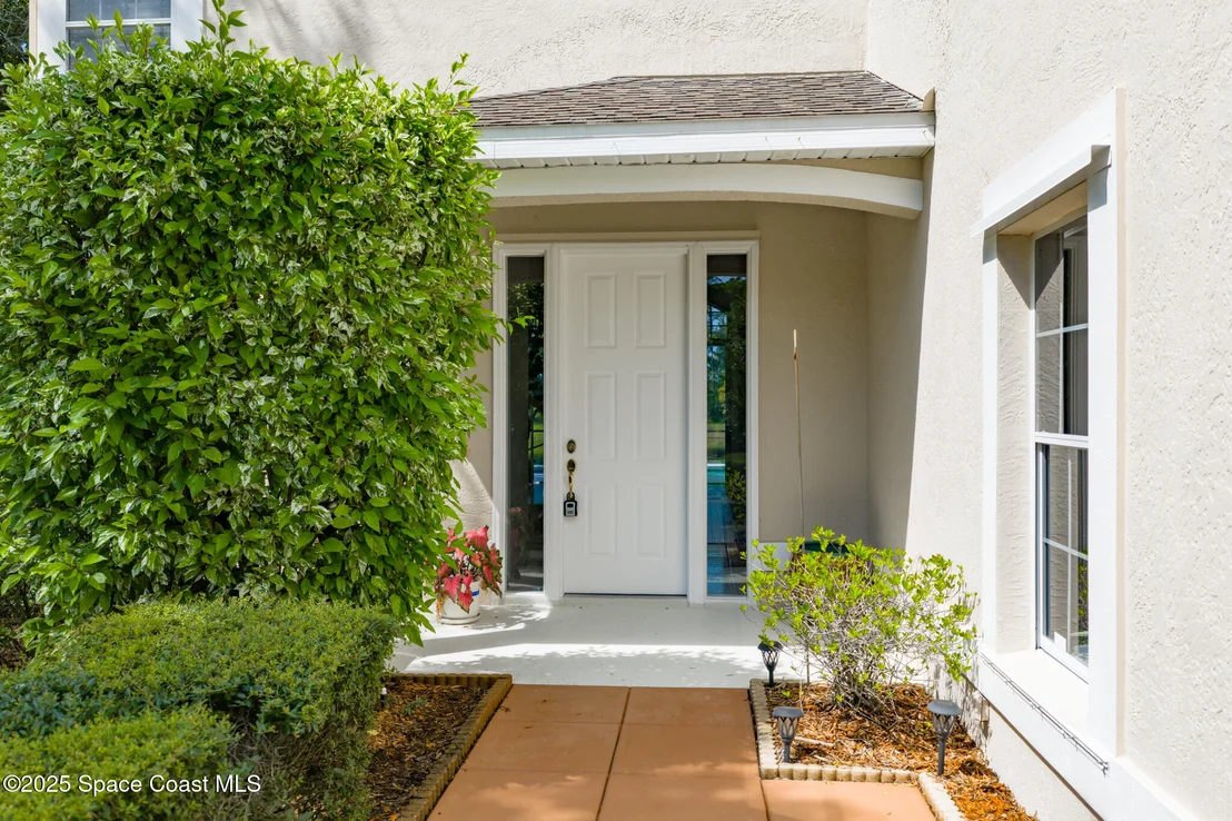 Photo of 853 Suntree Woods Drive