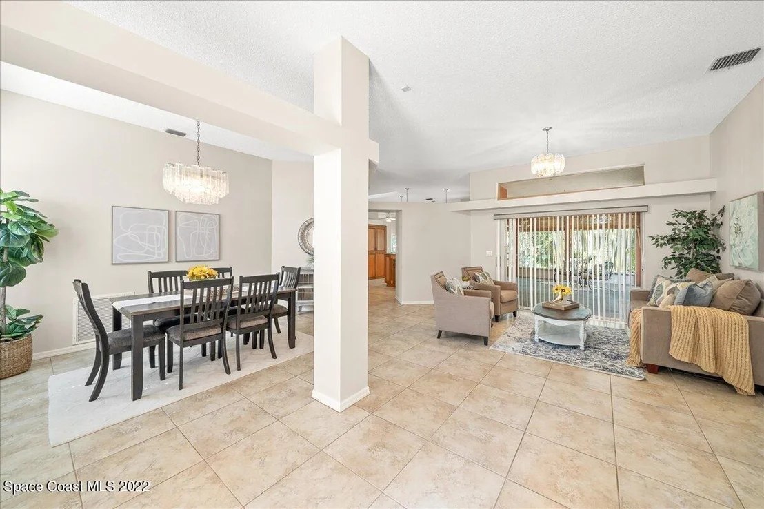Photo of 2340 Cox Road