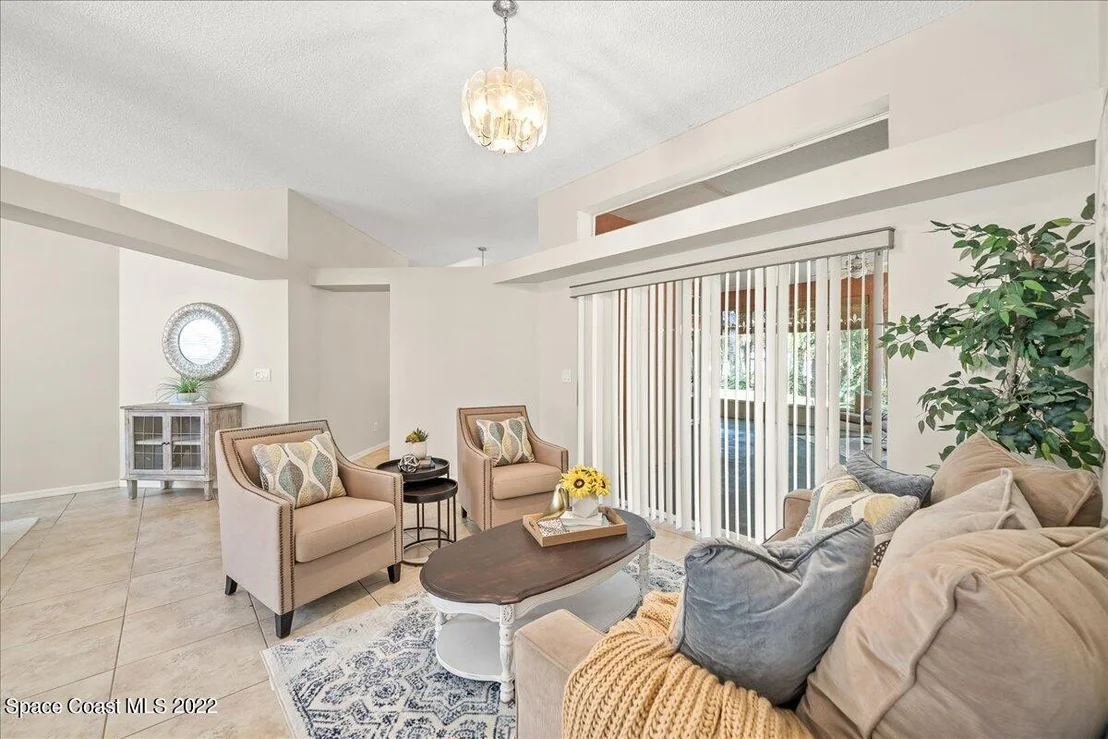 Photo of 2340 Cox Road