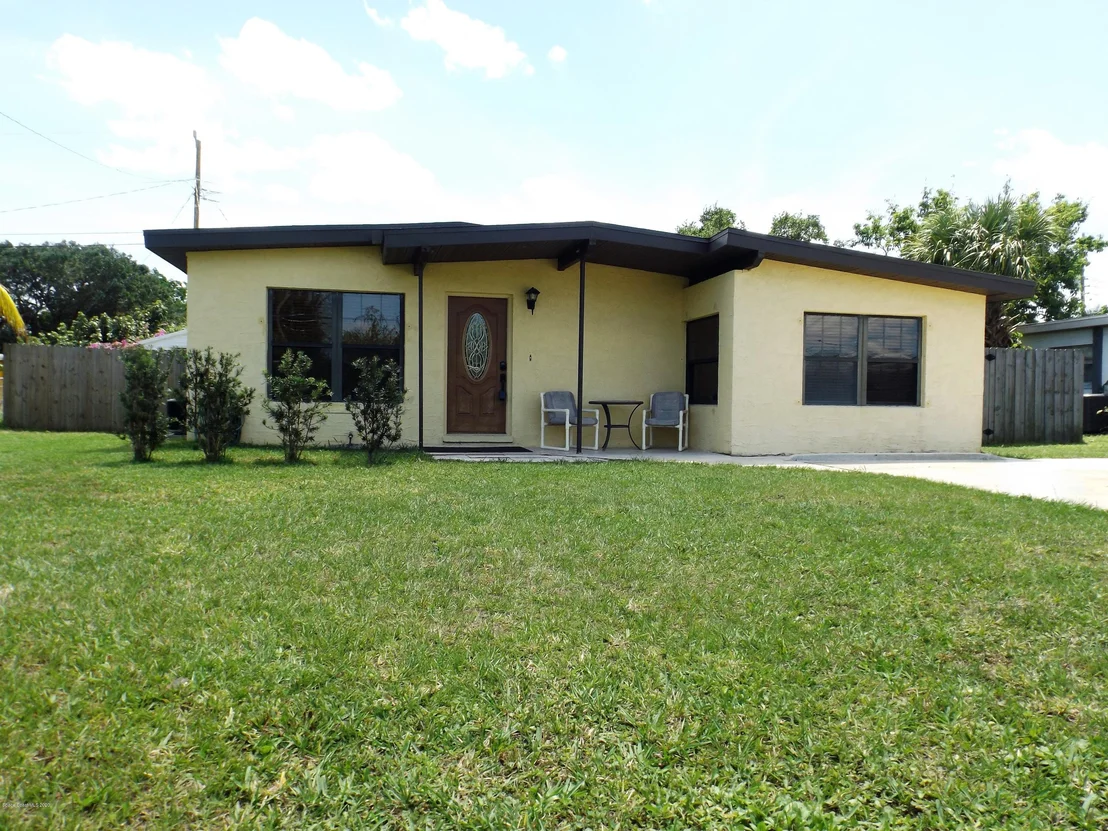 Photo of 1311 Ashwood Drive