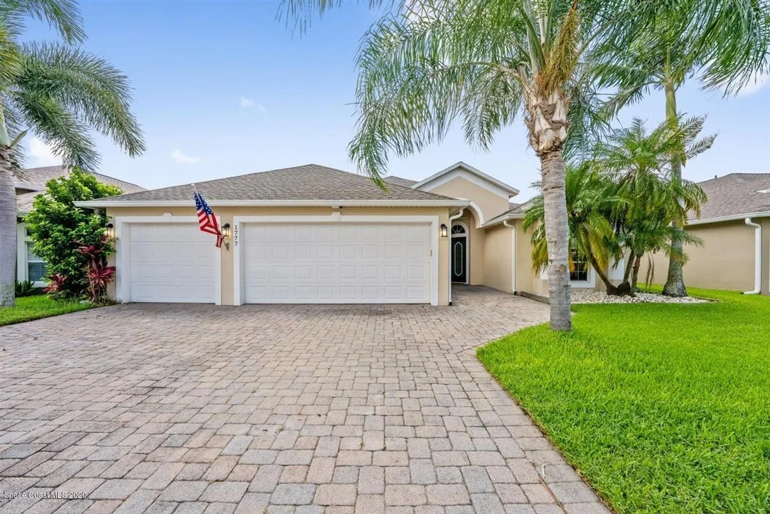 Photo of 1777 Auburn Lakes Drive
