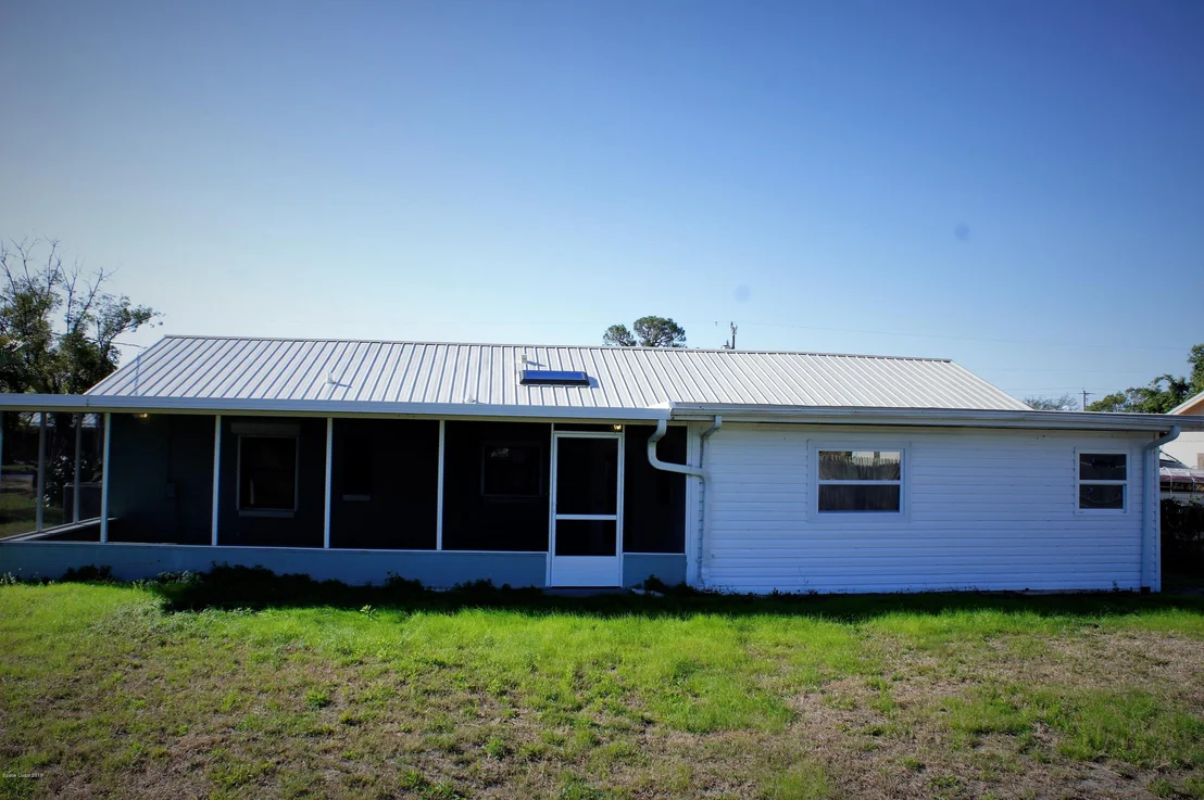 Photo of 456 Willow Lane