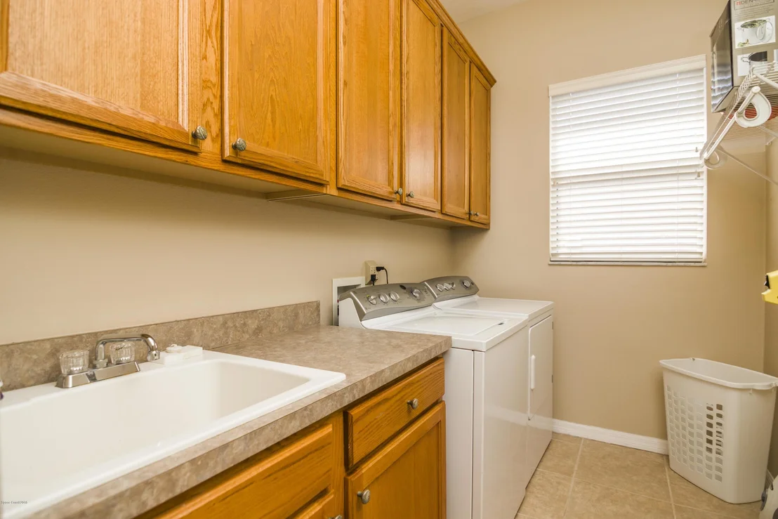 Photo of 3626 Peninsula Circle