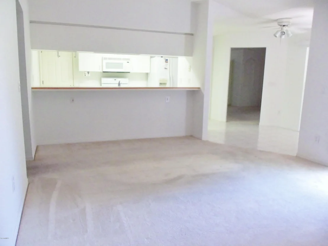 Photo of 927 Osprey Lane