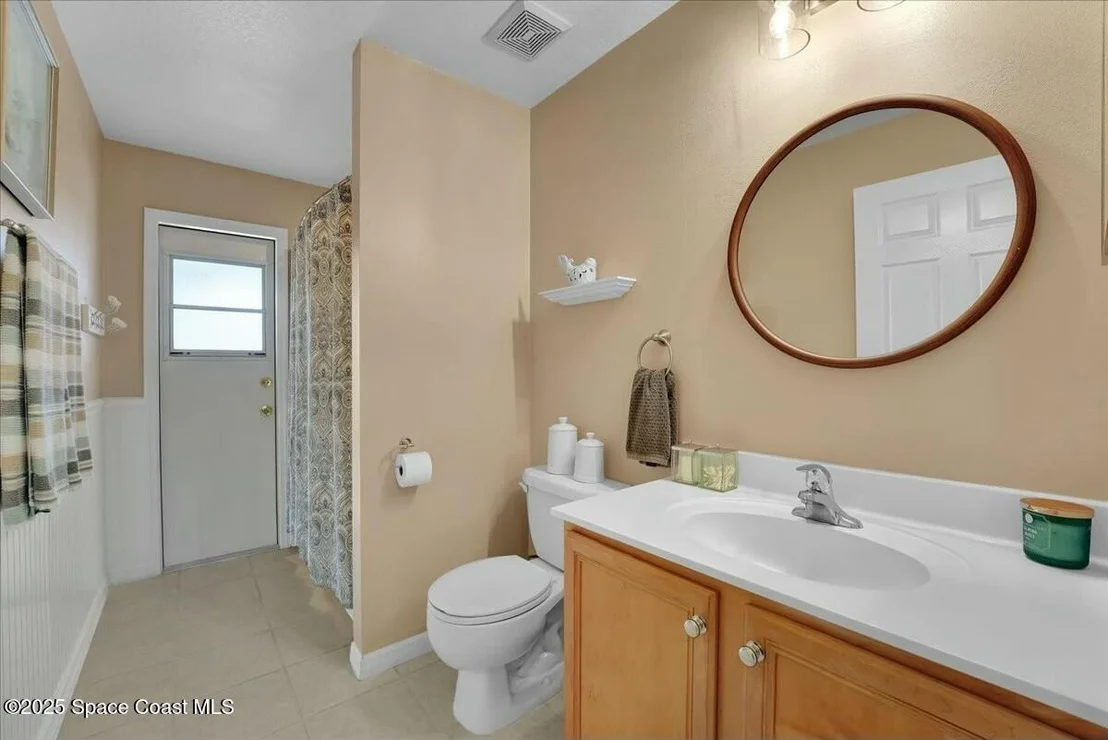 Photo of 972 Sabal Grove Drive
