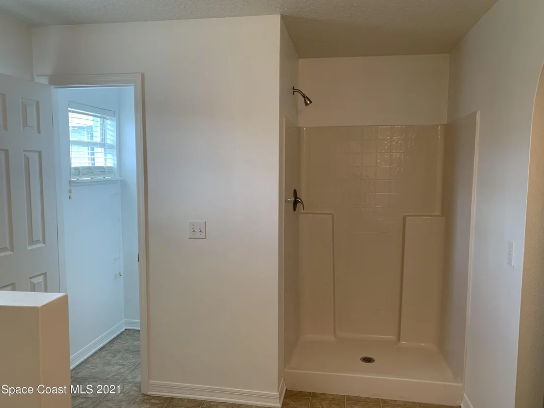 Photo of 721 Amor Drive