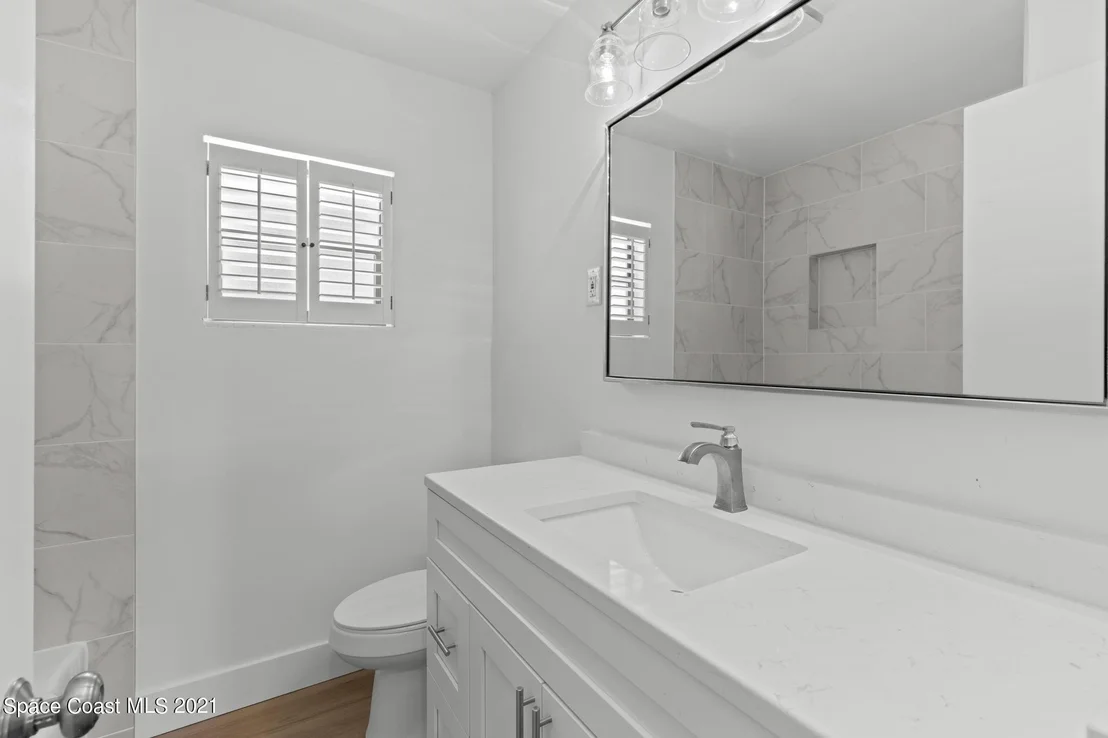 Photo of 151 Cocoa Avenue