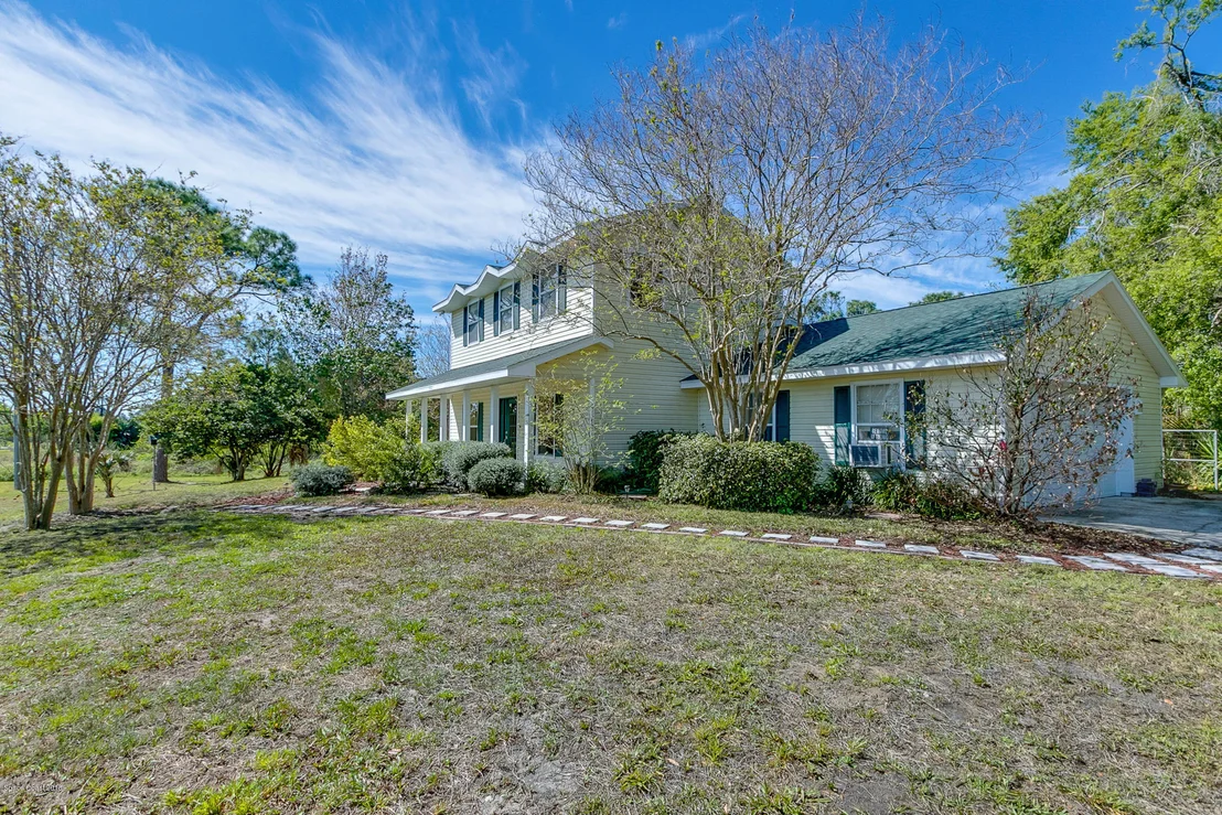 Photo of 3050 Washingtonia Drive