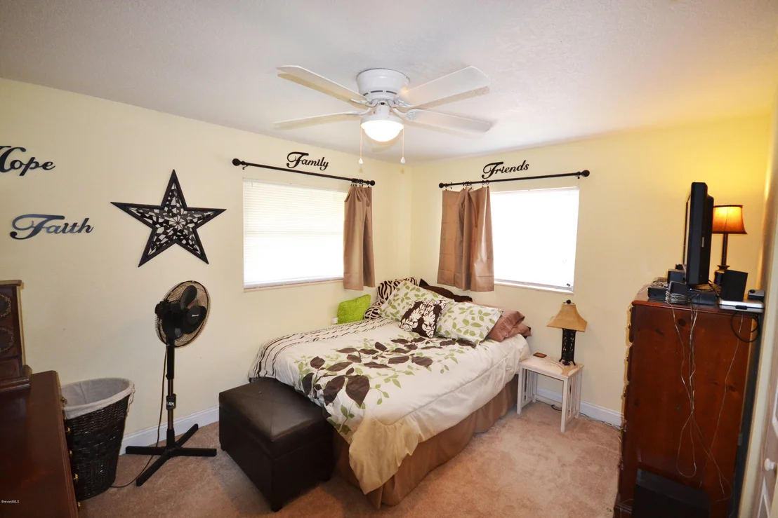 Photo of 1426 Albert Drive