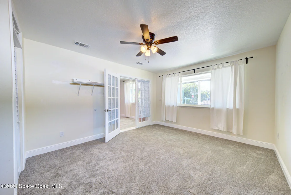 Photo of 452 Alice Drive