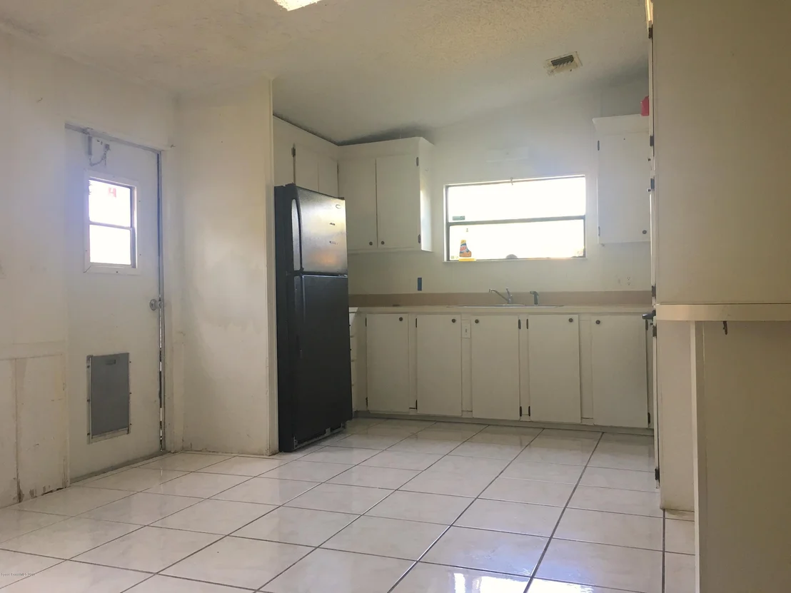 Photo of 136 Vanguard Circle