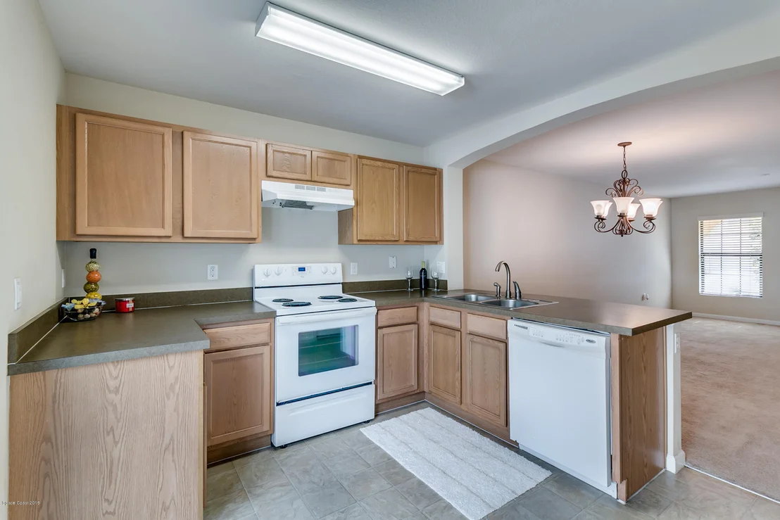 Photo of Unit 103 at 1240 Luminary Circle