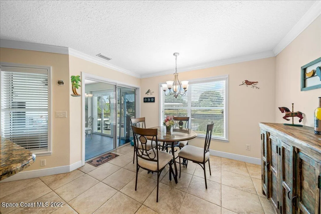 Photo of 5265 Evinrude Road