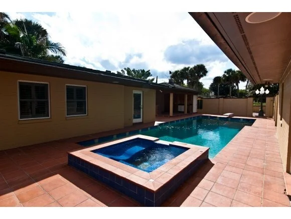 Photo of 2901 N Indian River
