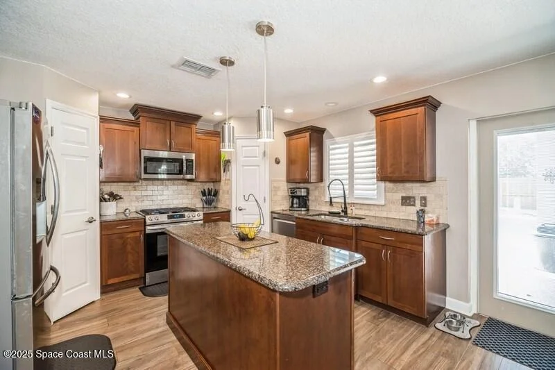 Photo of 1192 Winding Meadows Road
