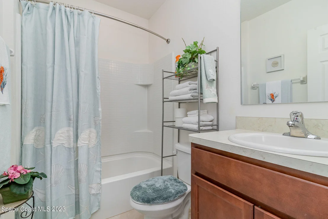 Photo of 1208 Dillard Drive SE