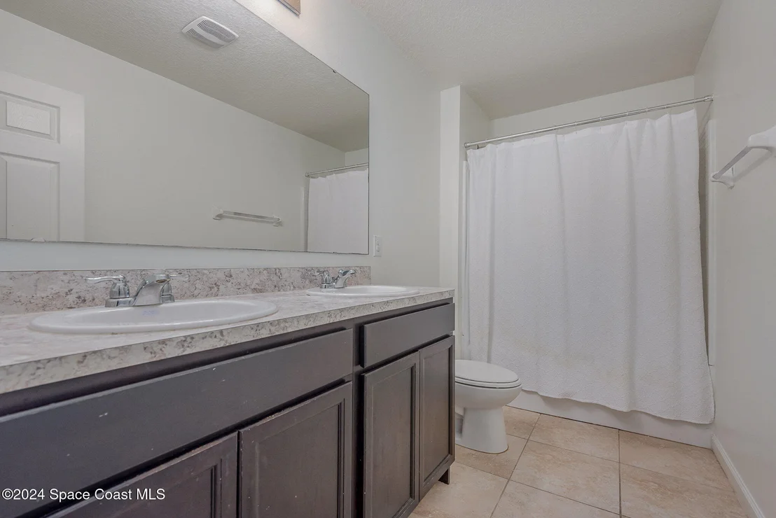 Photo of 2675 Falcon Lane