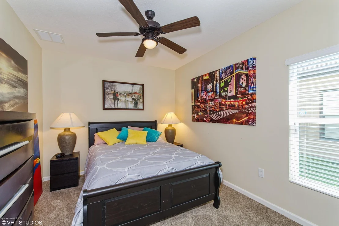 Photo of 520 Trymore Drive SE