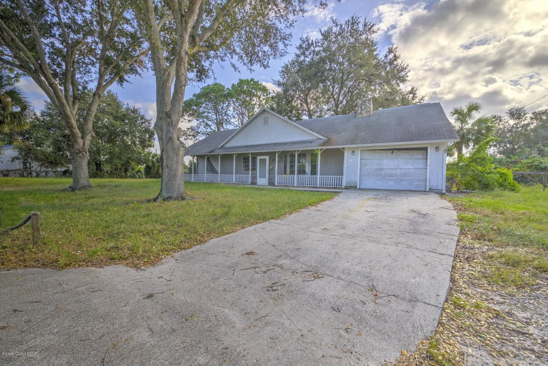 Photo of 5741 Flint Road