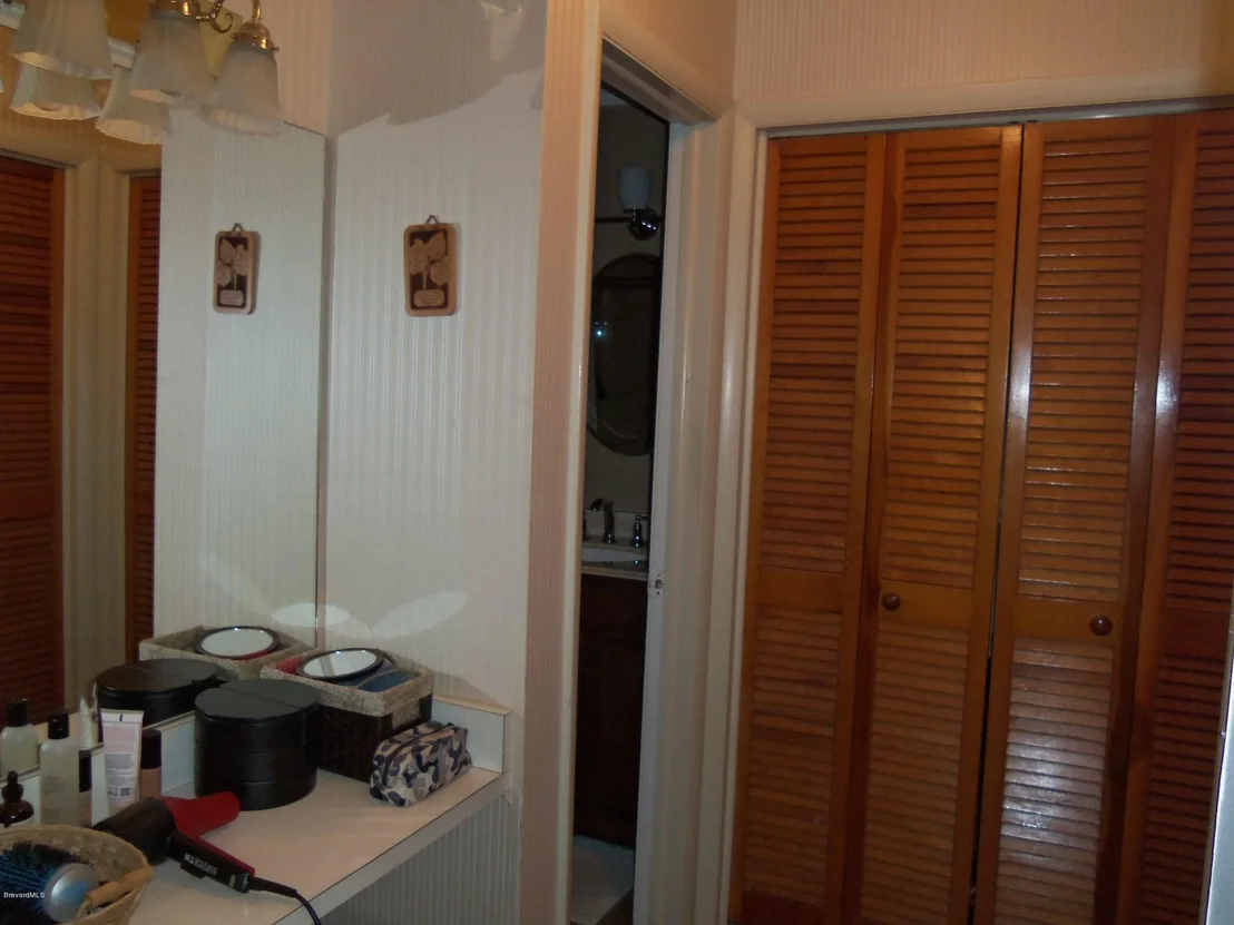 Photo of 3512 W Roundtree Drive