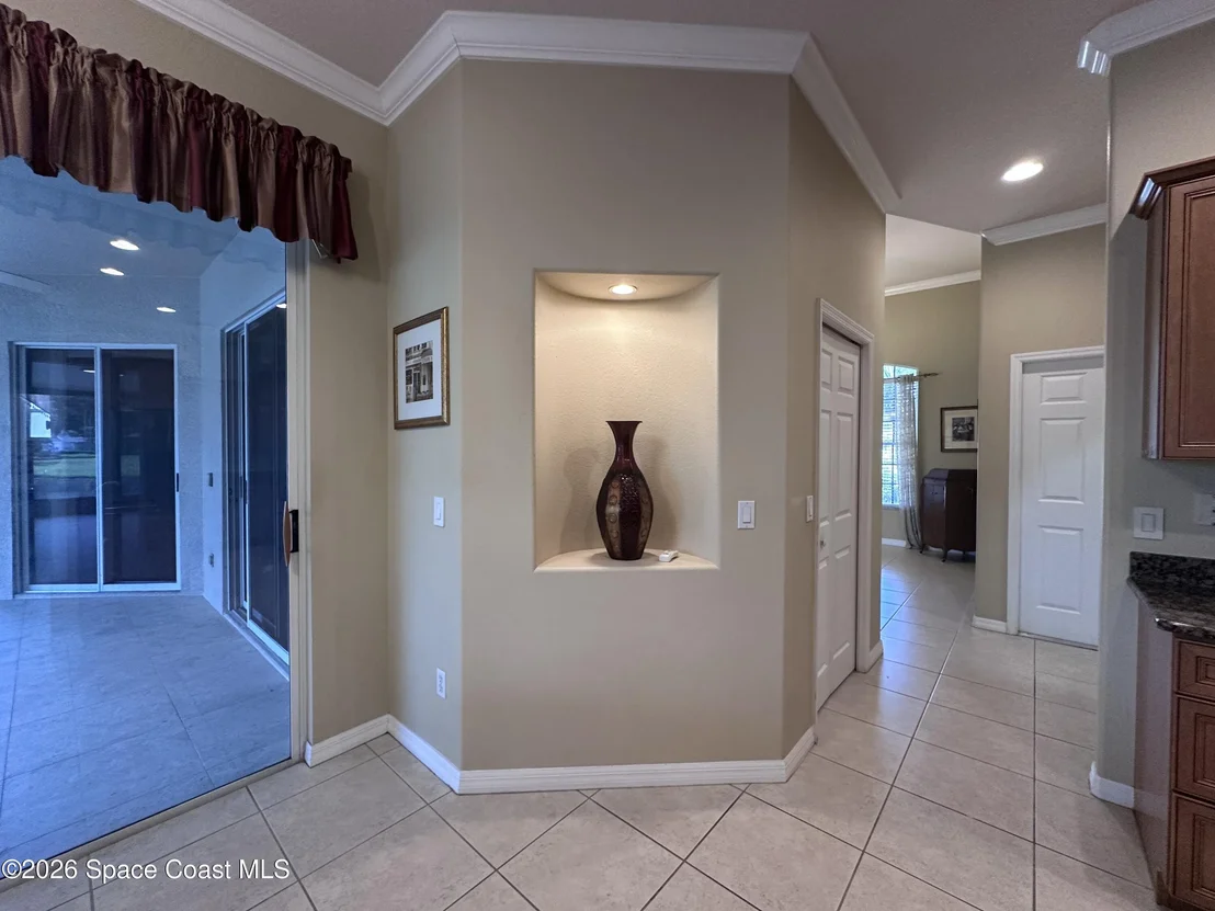 Photo of 883 Spring Oak Drive