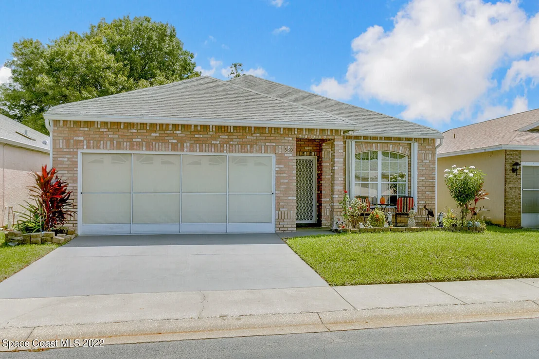Photo of 960 Cross Lake Drive