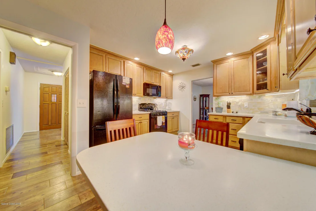 Photo of 1030 Sunswept Road NE