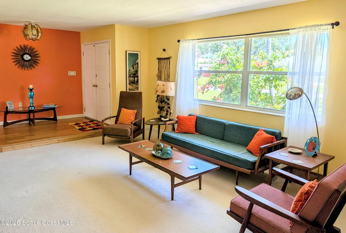 Photo of 615 Oak Ridge Drive