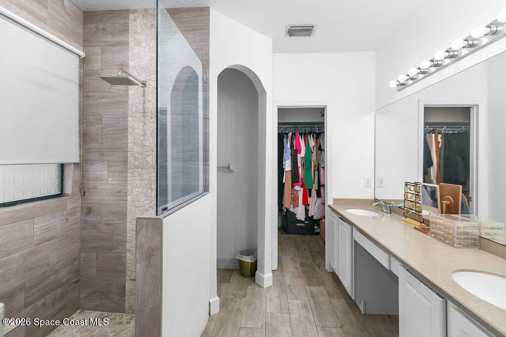 Photo of 1209 Bolle Circle