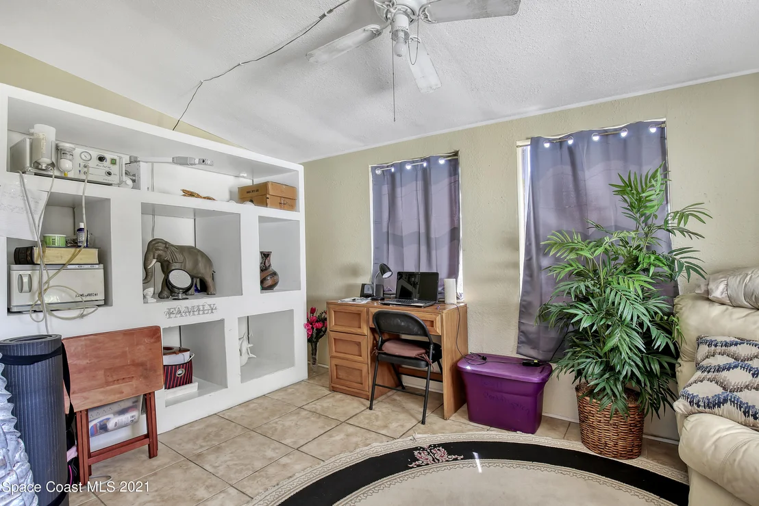 Photo of 711 Espanola Way