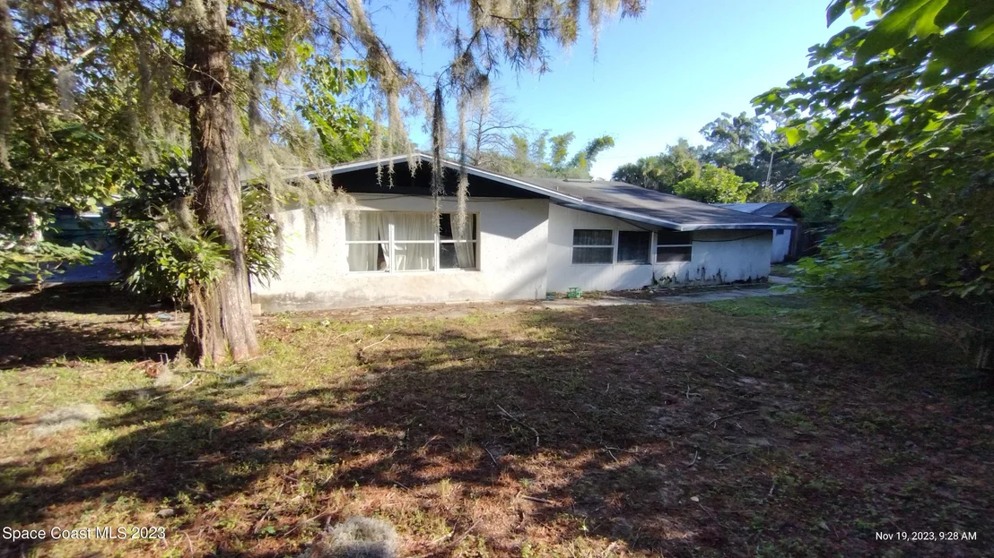 Photo of 7 Knollwood Drive